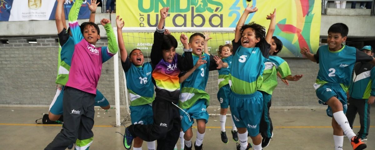¡Medellín conquistó la cima en los Juegos Deportivos Escolares 2023! Con 46 medallas de oro logró el título general de estas justas departamentales