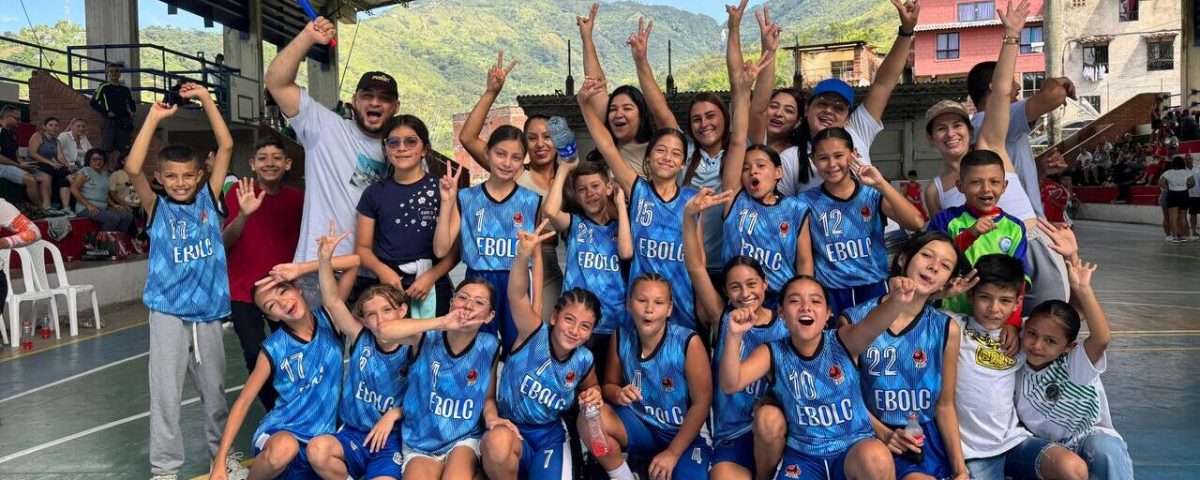 Alegría, esfuerzo y compañerismo: éxito total en el Festival Deportivo Escolar de Oriente en Cocorná