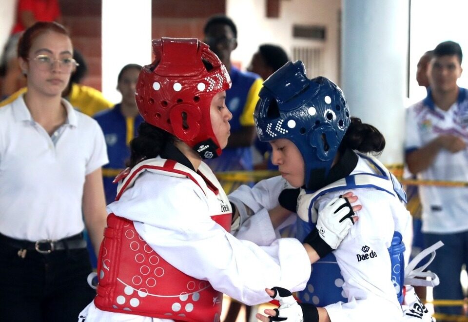 Los sueños se cumplen en Carepa: Antioquia celebró una jornada más de esfuerzo, pasión y amor por el deporte en los Juegos Intercolegiados