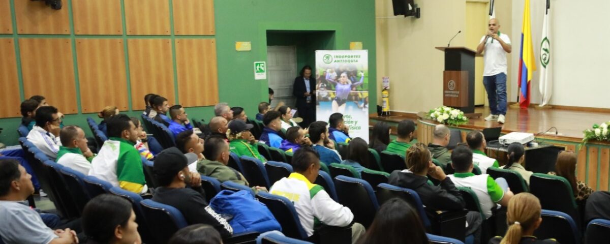 Líderes de 97 municipios se dan cita en Indeportes Antioquia para conocer estrategias que fortalezcan el deporte formativo en el departamento