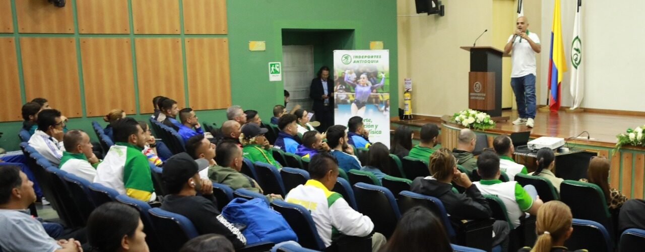 Líderes de 97 municipios se dan cita en Indeportes Antioquia para conocer estrategias que fortalezcan el deporte formativo en el departamento