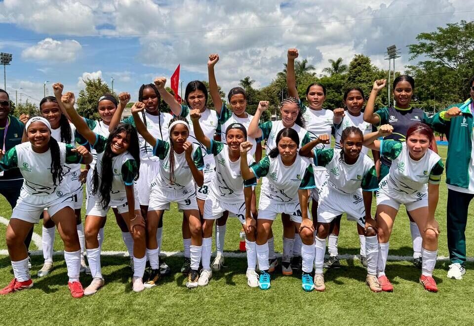 El fútbol prejuvenil femenino clasificó a la final y el patinaje le dio dos nuevas platas a Antioquia en los Juegos Intercolegiados 2025