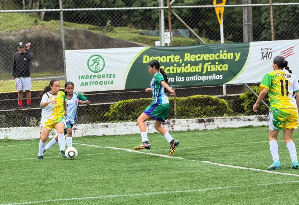 Definidos los mejores en ajedrez, atletismo, patinaje y fútbol femenino en el subregional del Nordeste y Magdalena Medio de los Juegos Departamentales 2025
