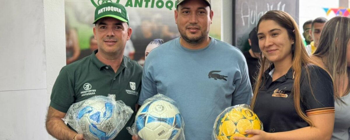 Indeportes Antioquia entregó implementación deportiva a los municipios durante la final de los Juegos Deportivos Departamentales 2025