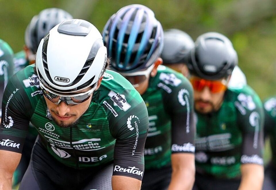 Orgullo Paisa inicia su participación en la Vuelta al Tolima 2026 con 10 ciclistas y aspiraciones al podio