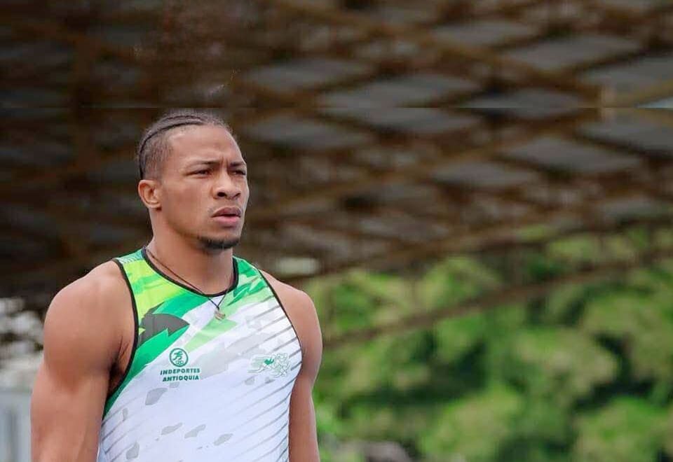 Jhonatan Julio Hoyos, deportista paisa, quien competirá en el Campeonato Iberoamericano de Mayores