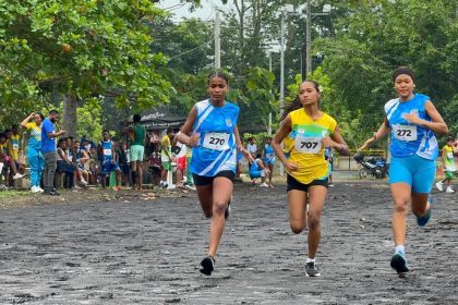 Mileidis Xiomara Blanco Peña (número 270 en la imagen), de San Juan de Urabá, ganó el primer oro de los Juegos Deportivos Campesinos 2026 en la prueba de los 800 metros planos damas.