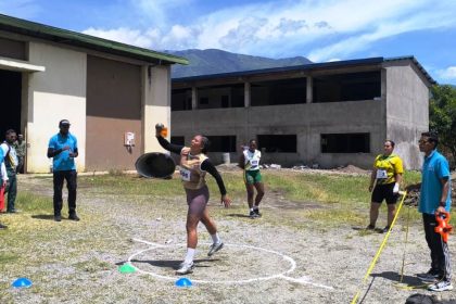 Impulsión de la bala. El torneo de atletismo es liderado por El Bagre