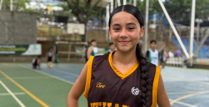 Los tenis verdes de María Paula Sánchez Valencia y una lección que va más allá de la cancha