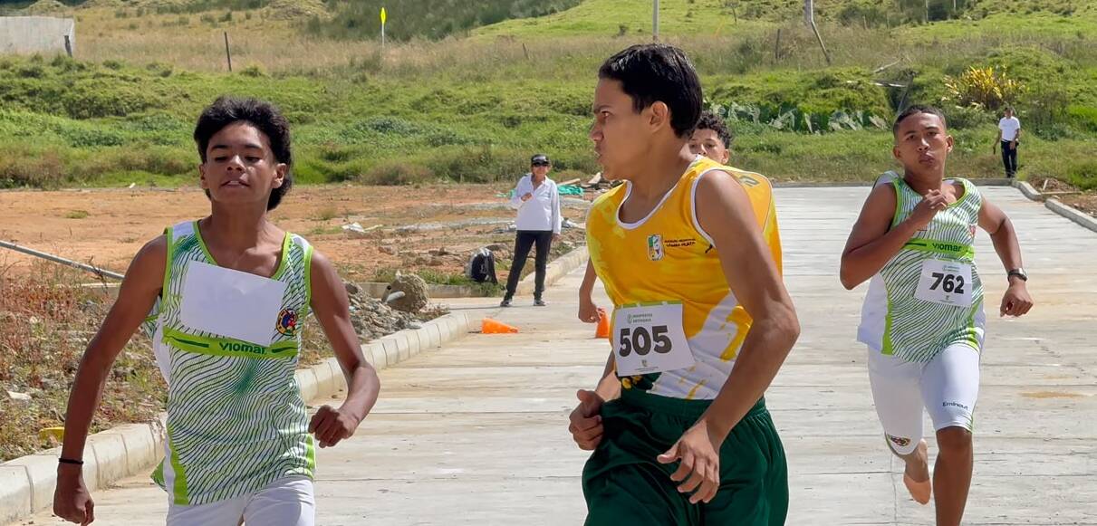 Simón Vahos González, el velocista de Gómez Plata que evocó a Usain Bolt en la final de los 150 metros en Entrerríos