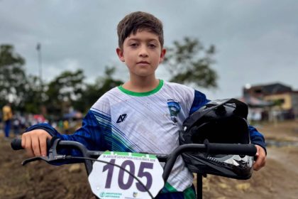 Azur Ramírez Alzate, bicicrosista de Urrao, sueña con ser científico matemático de la NASA