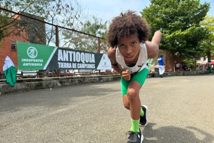 D’Angelo Pinilla Velásquez, el velocista de San Rafael que mordió el oro en Carepa
