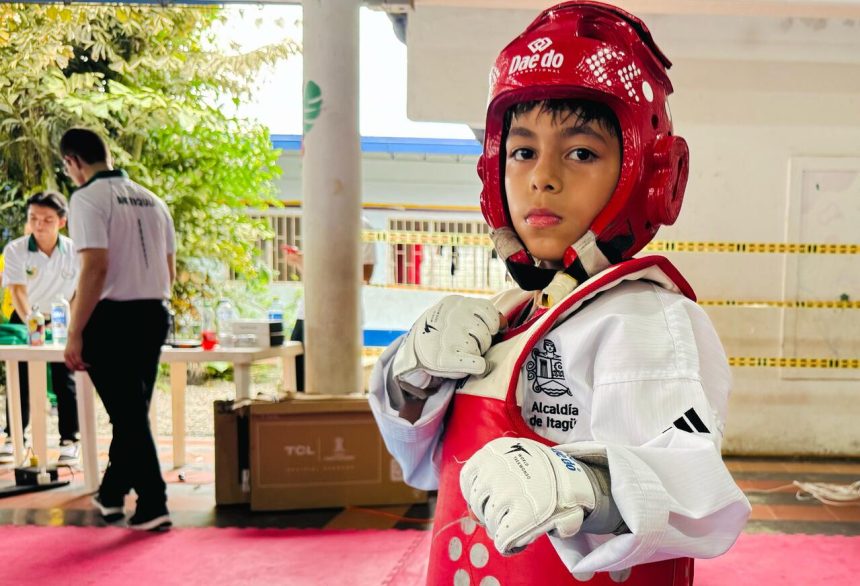 Ezequiel Londoño compite por Itagüí en Juegos Escolares y sueña con ser deportista de alto rendimiento