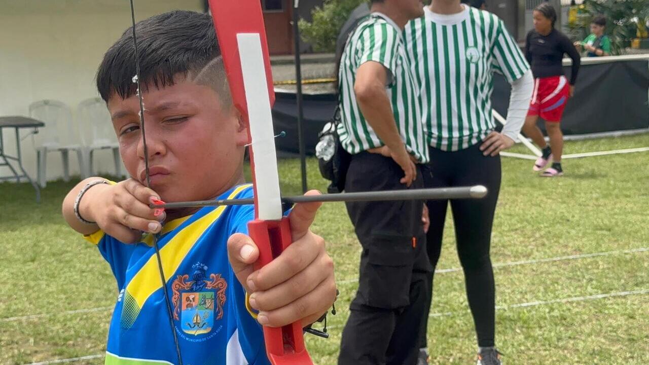 Juan Esteban Ocampo Loaiza, el arquero que bajó del frío de Santa Rosa de Osos al calor de Carepa
